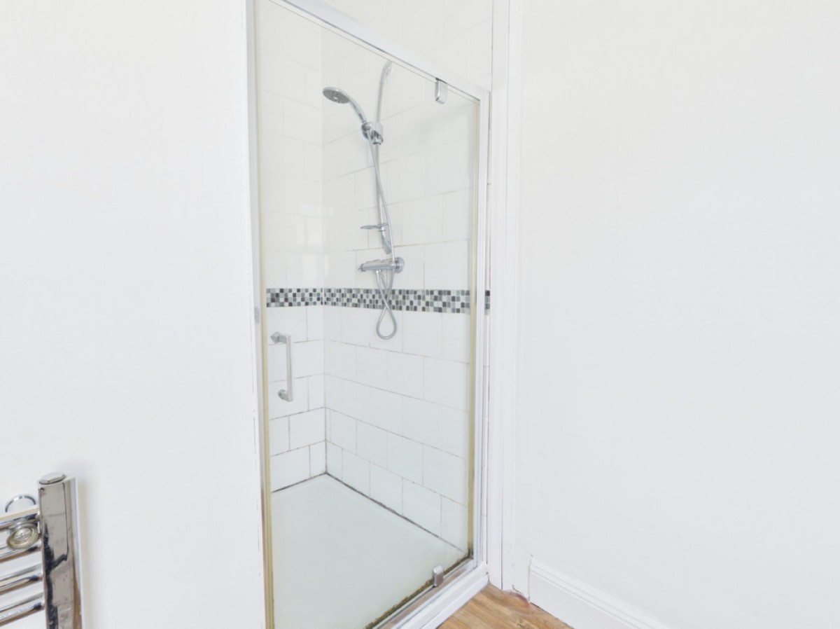 Eton Avenue, Stonehouse