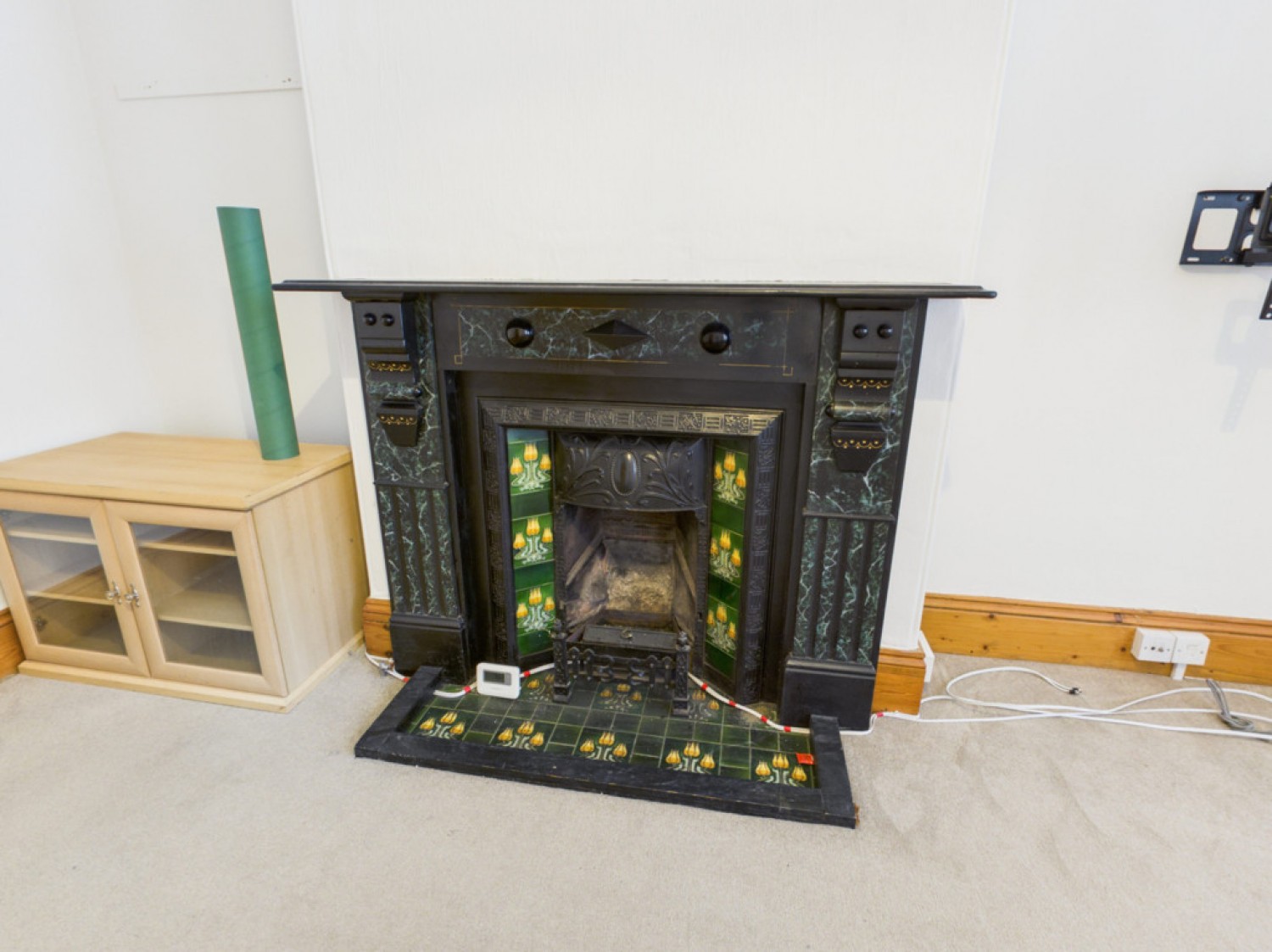 Eton Avenue, Stonehouse