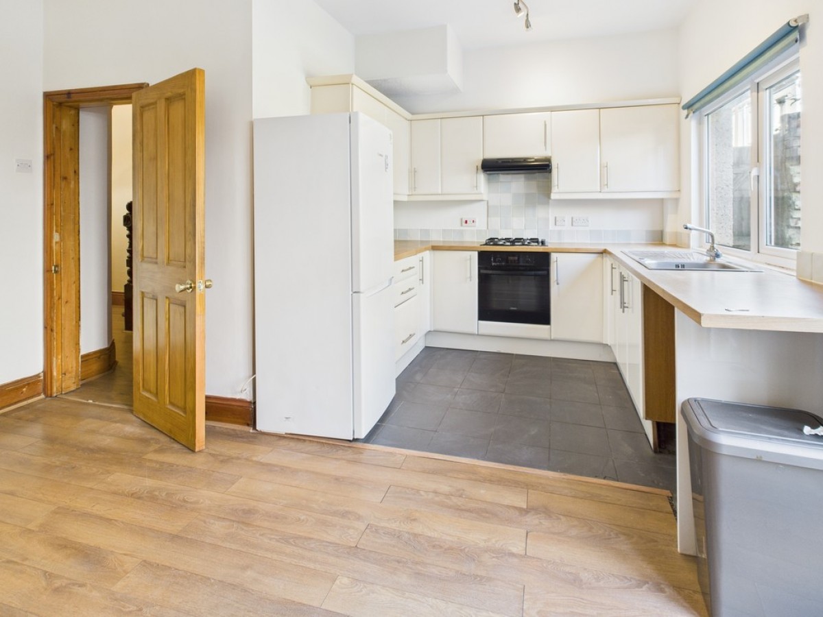 Eton Avenue, Stonehouse