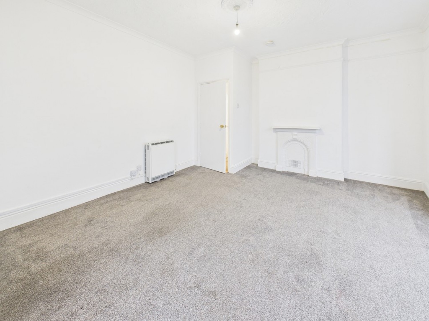 1 bedroom Flat for Letting Milehouse Road, Stoke