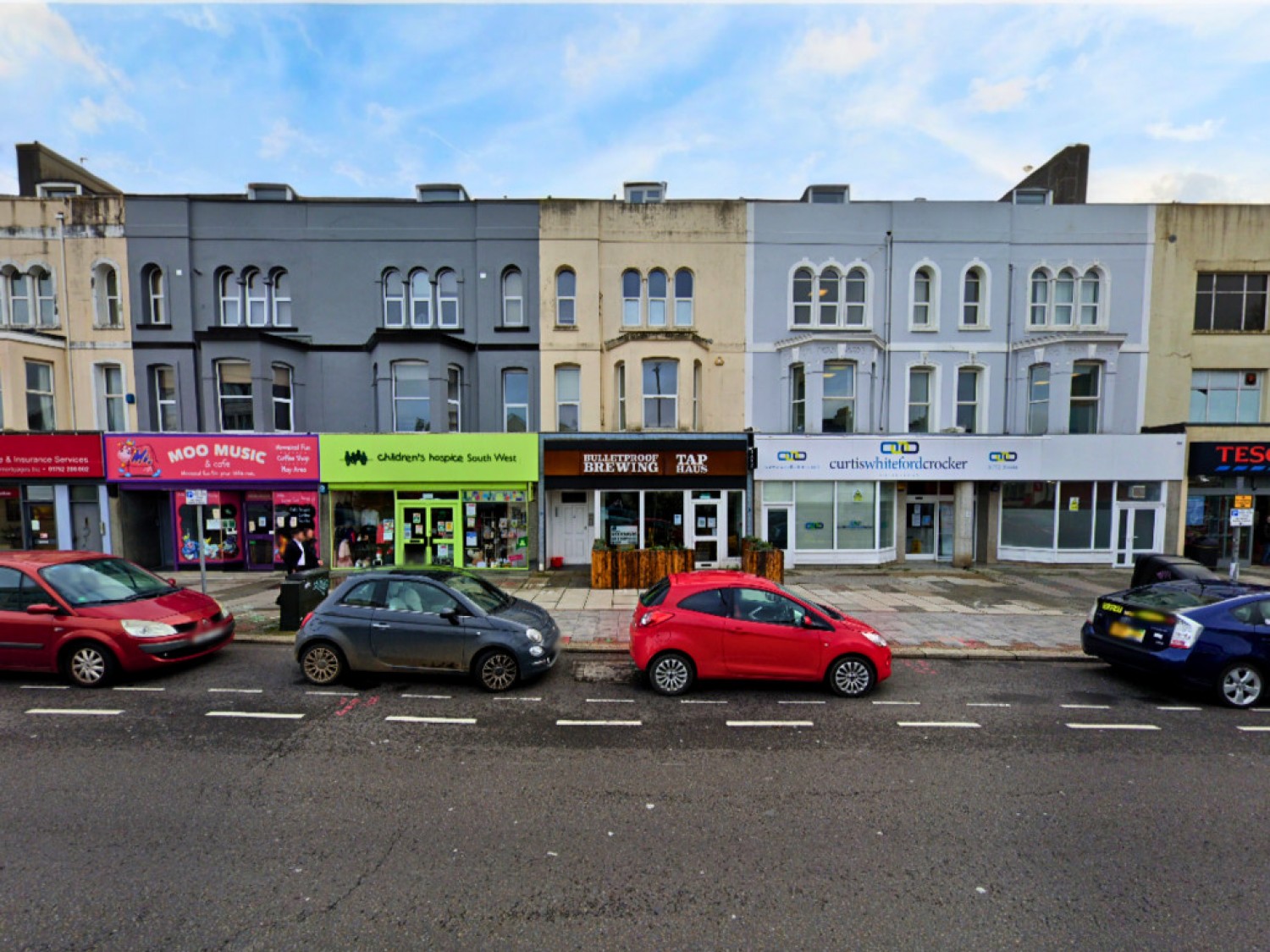 Mutley Plain, Mutley