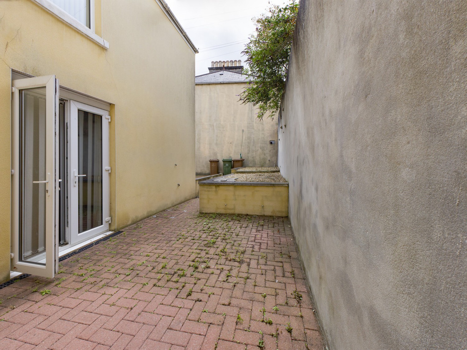 4 bedroom House for Letting Grenville Road, St Judes