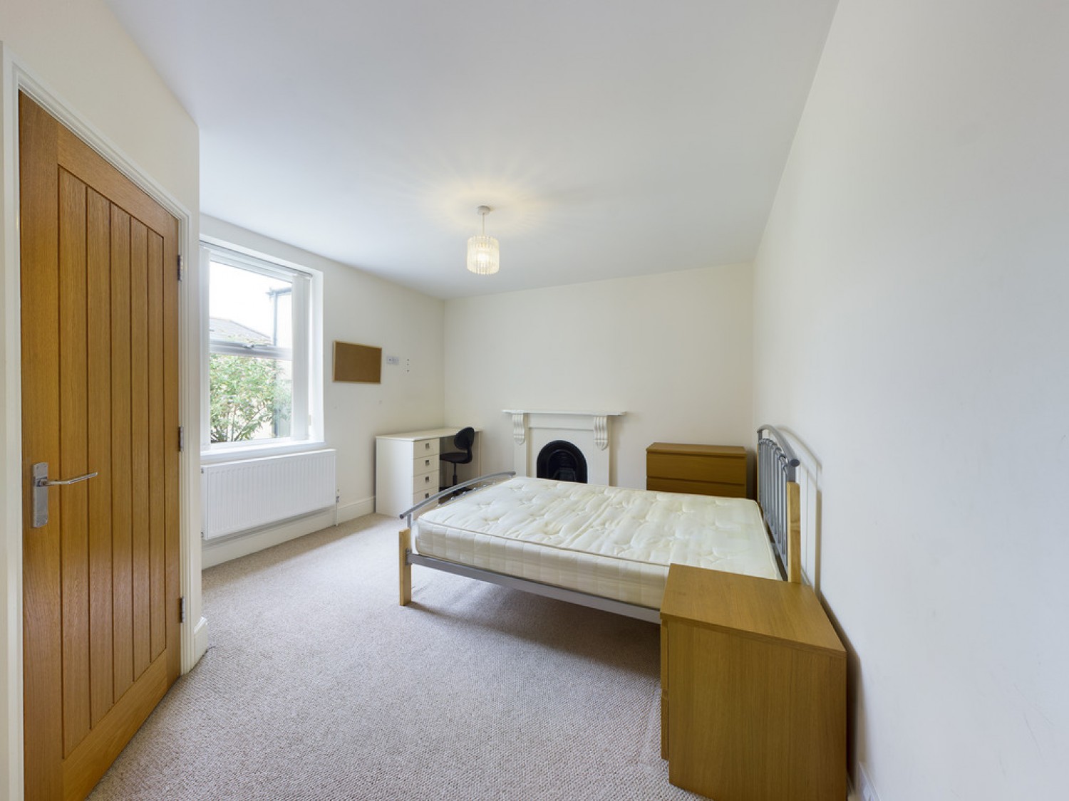 4 bedroom House for Letting Grenville Road, St Judes