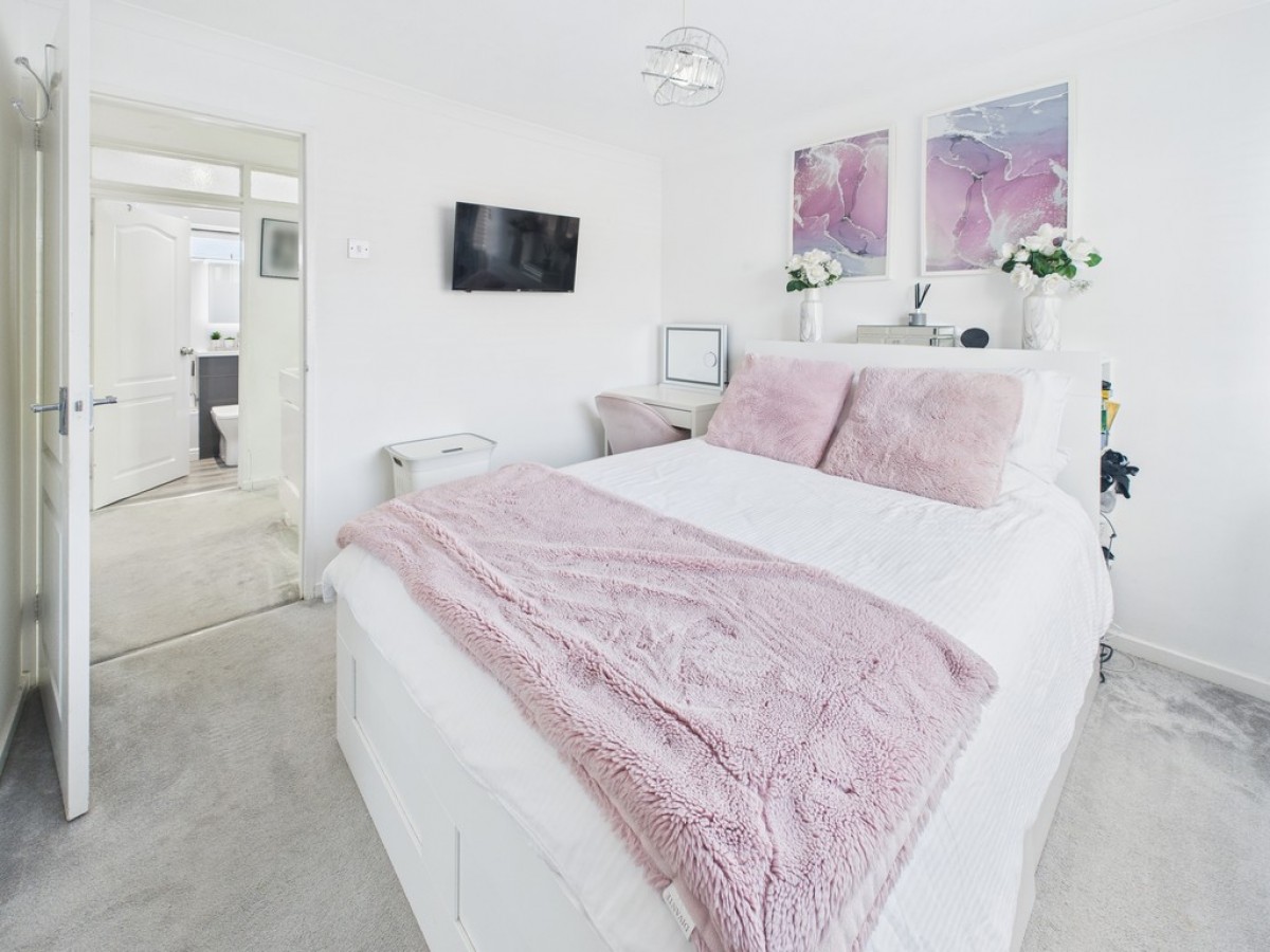 Thackeray Gardens, Manadon