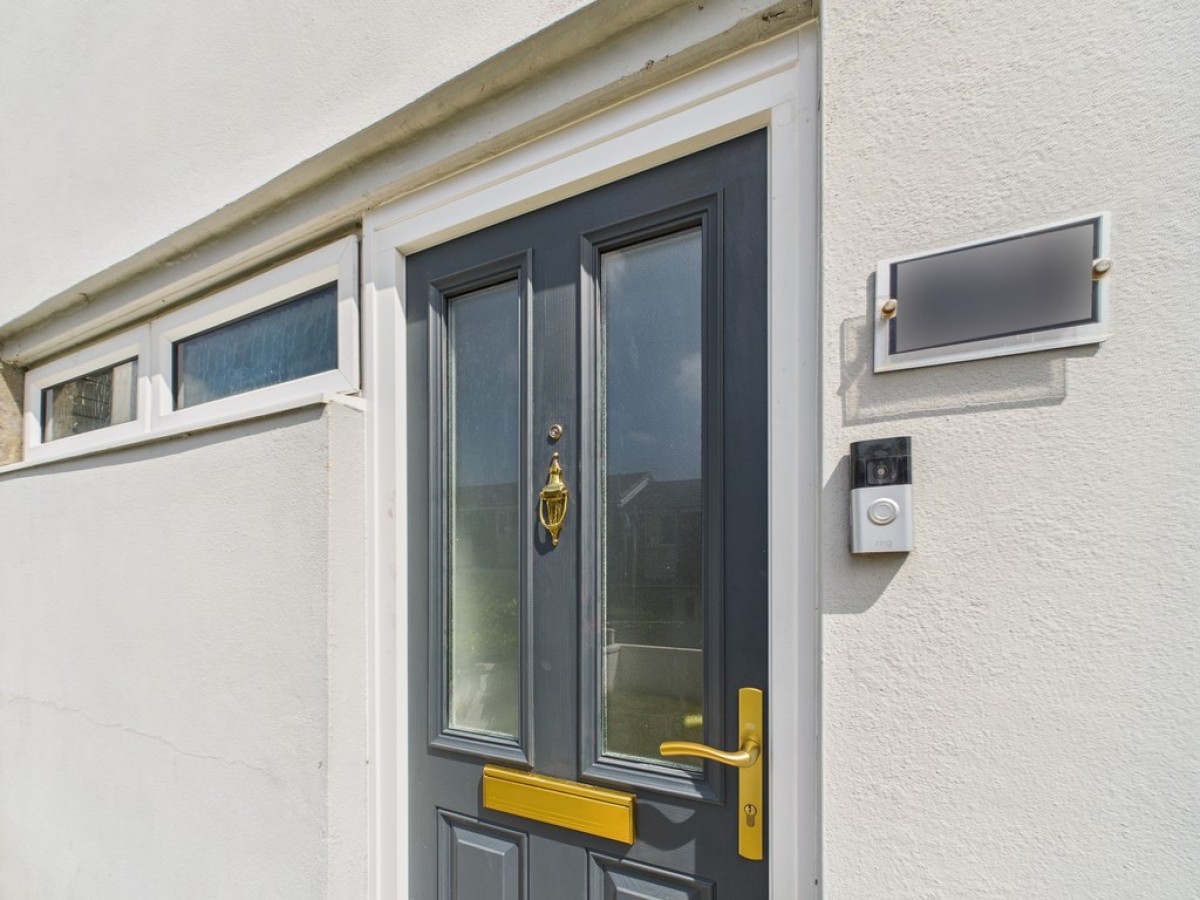 Thackeray Gardens, Manadon