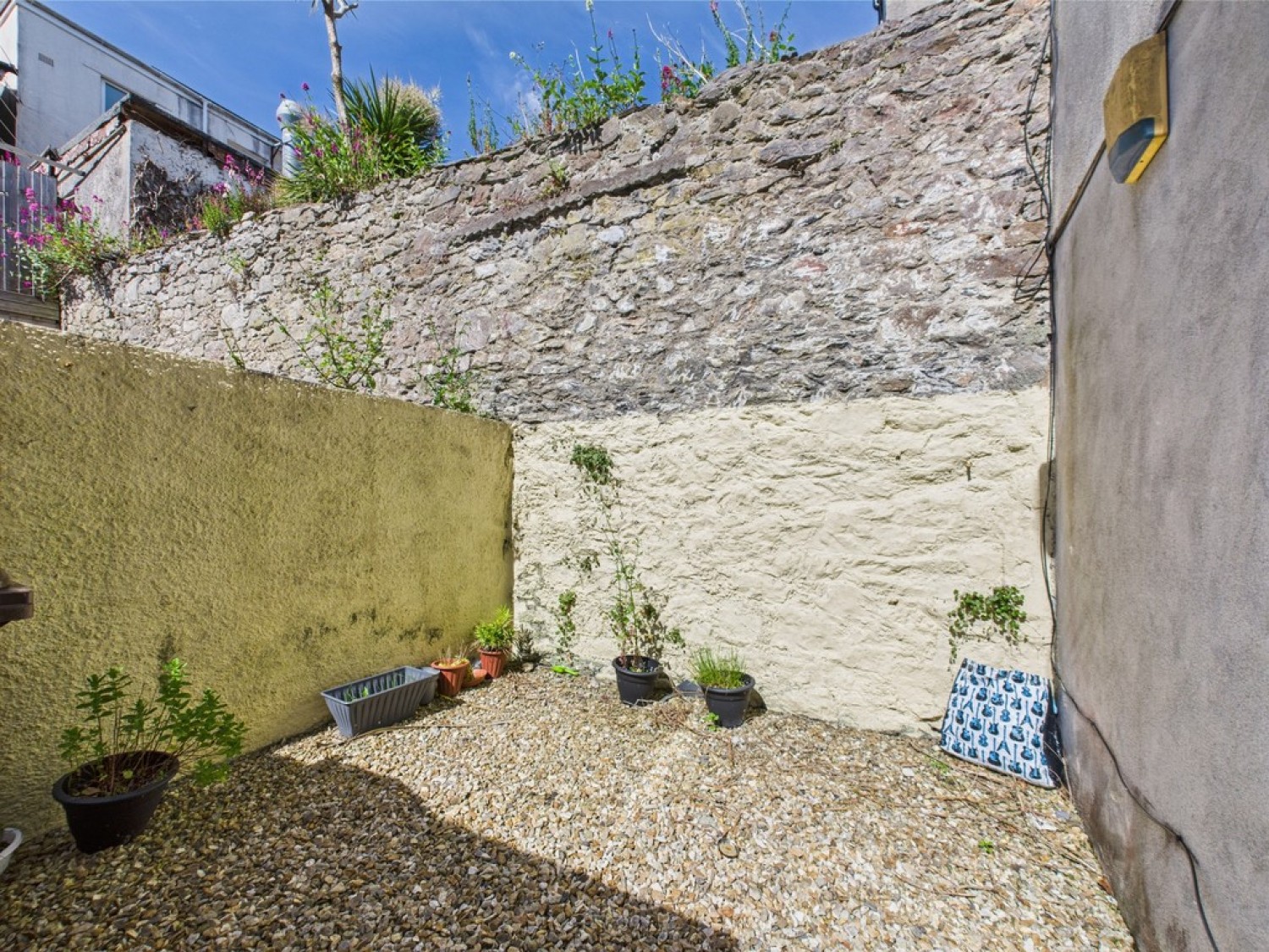 Gascoyne Place, Greenbank