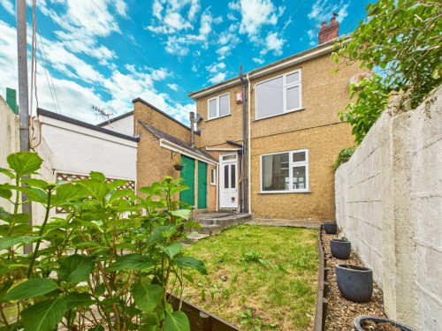 Priory Road, Lower Compton