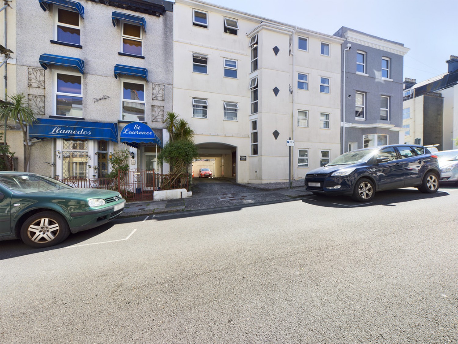 2 bedroom Flat for Letting St James Court, Plymouth