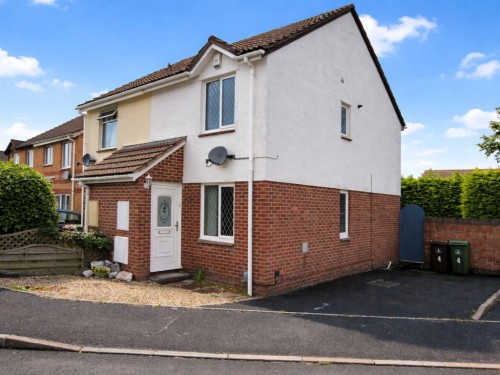 Holwell Close, Staddiscombe