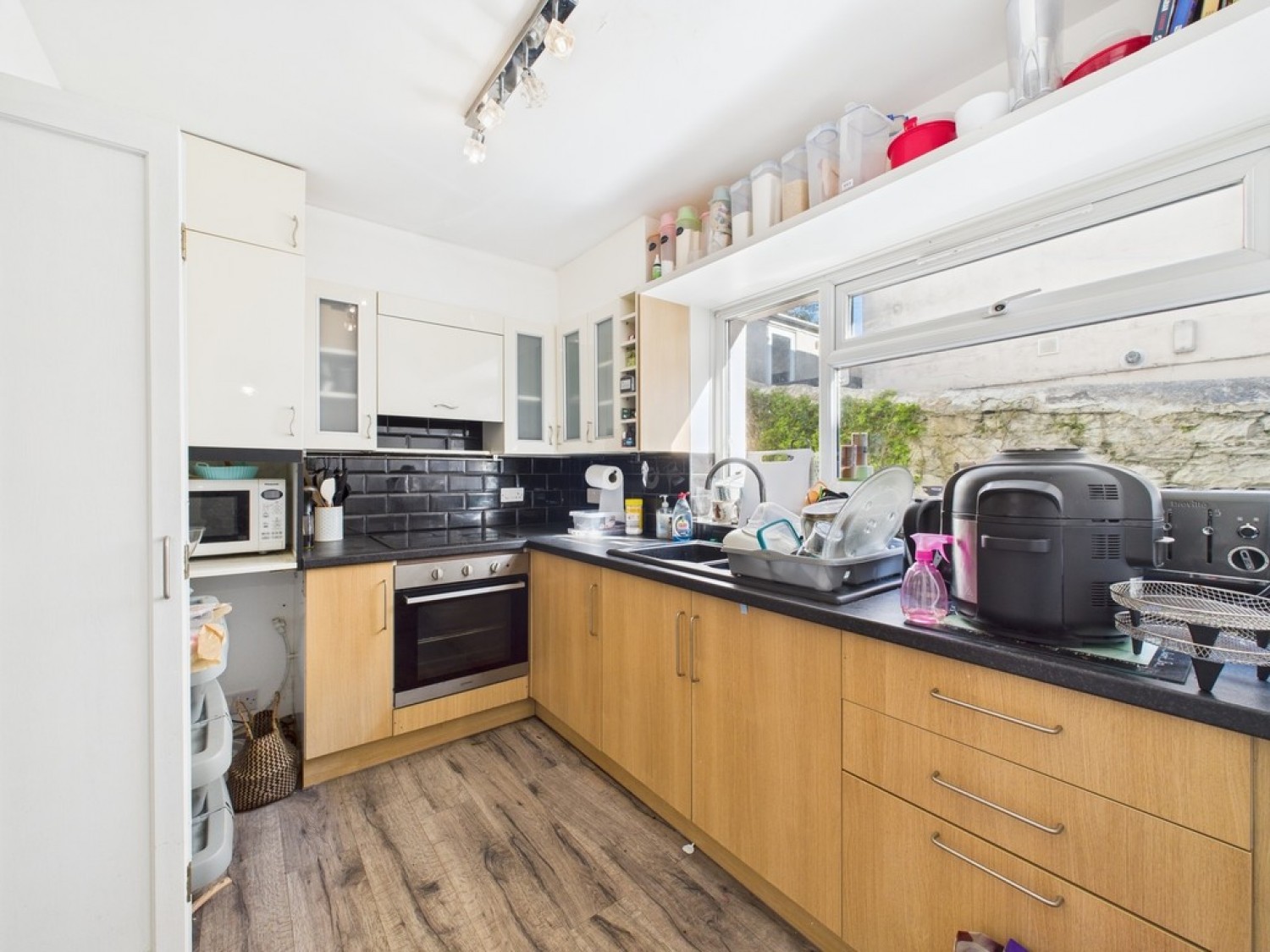 1 bedroom Flat for Letting Salisbury Road, St Judes