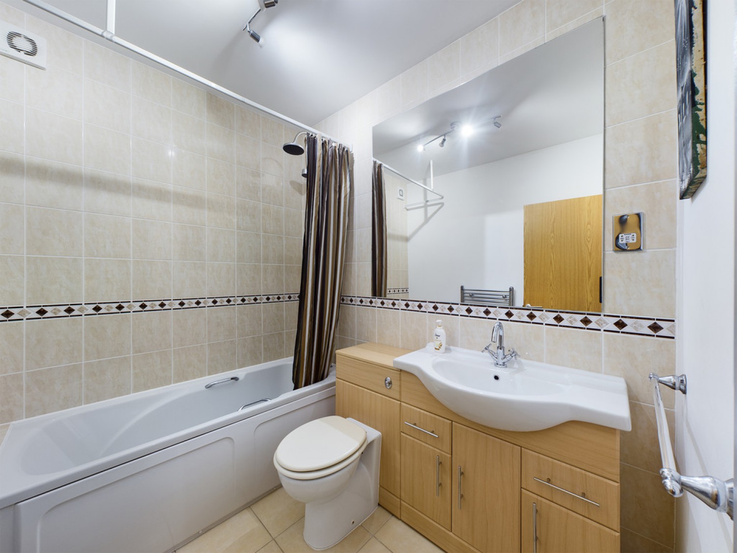 1 bedroom House for Letting St Johns Mews, Cattedown