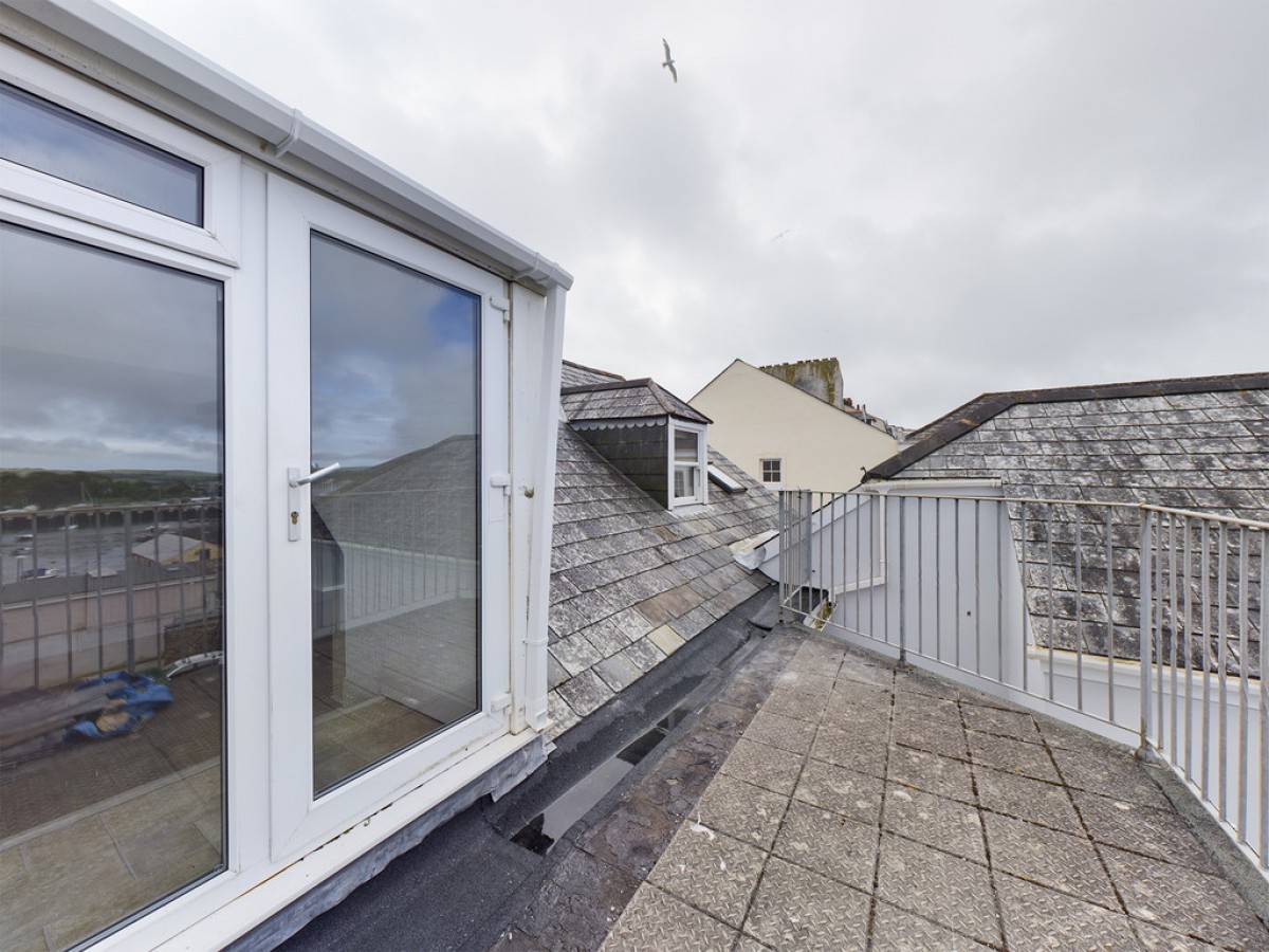 Durnford Street, Stonehouse