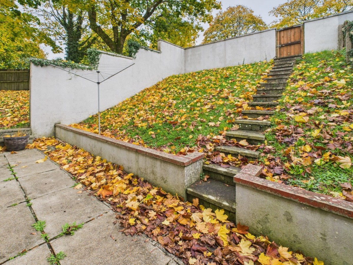 Tailyour Road, Crownhill