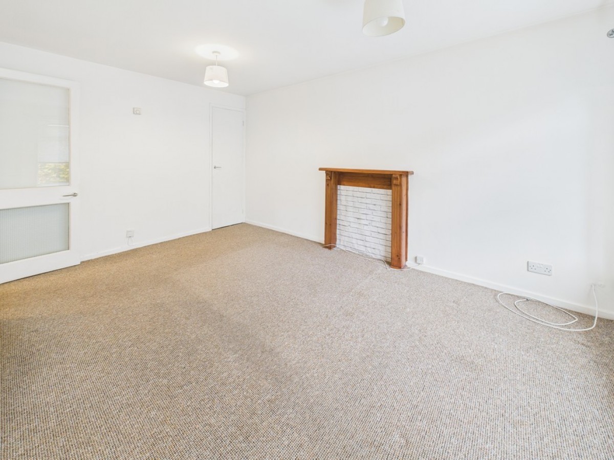 Tailyour Road, Crownhill