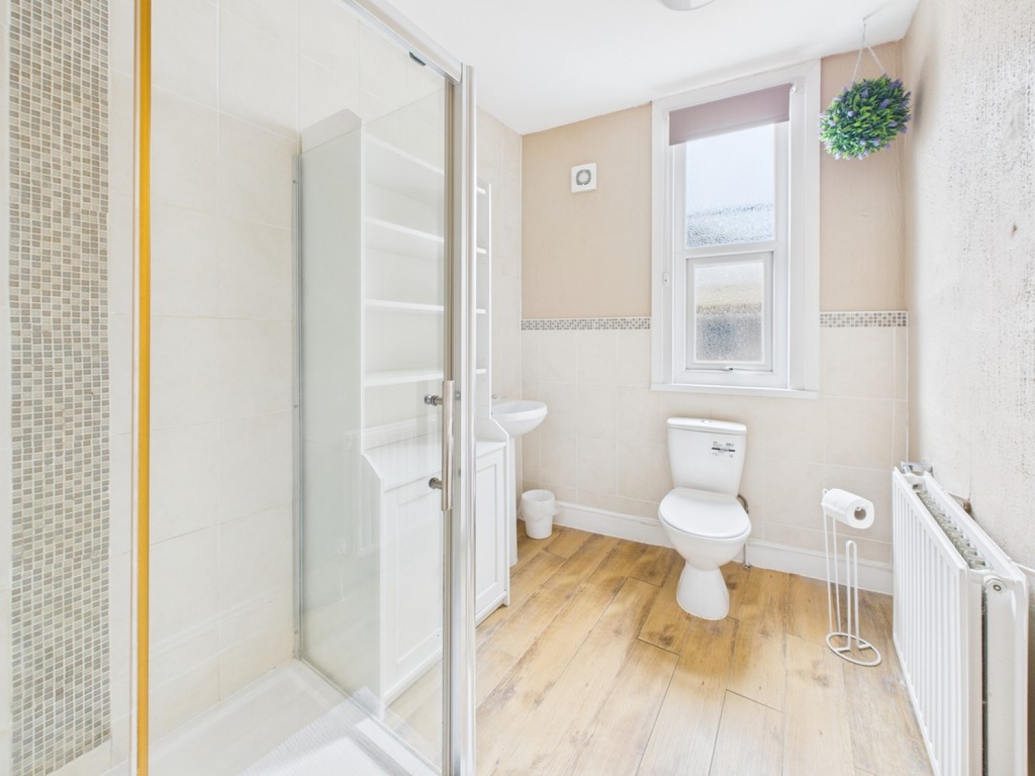 2 bedroom Flat in Ford Park Road, Mutley, Plymouth