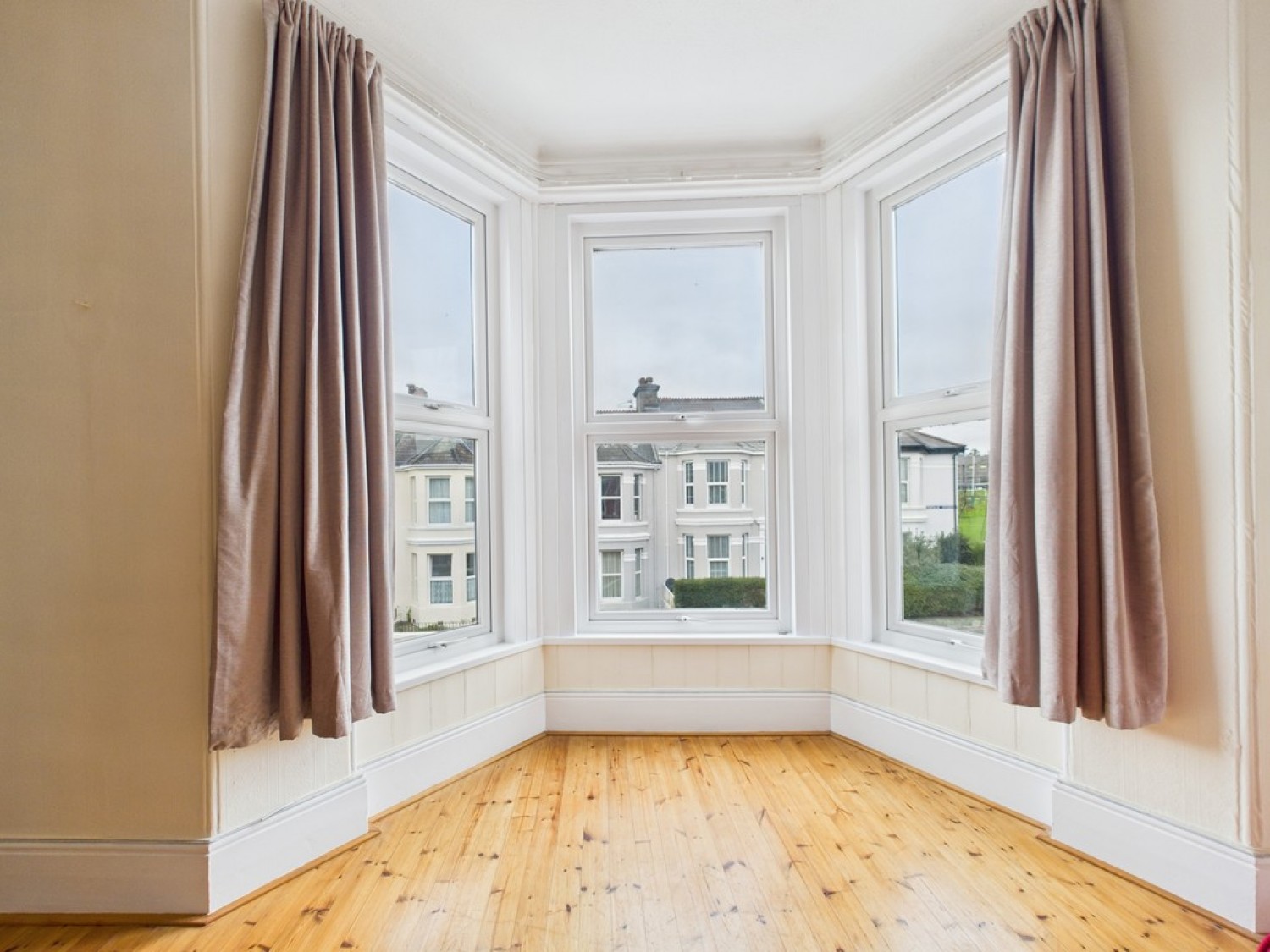 2 bedroom Flat in Ford Park Road, Mutley, Plymouth