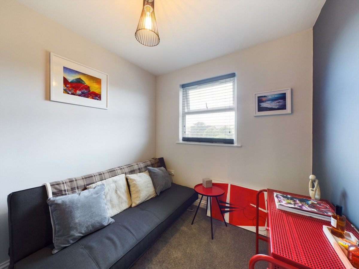 Arundel Crescent, Stonehouse