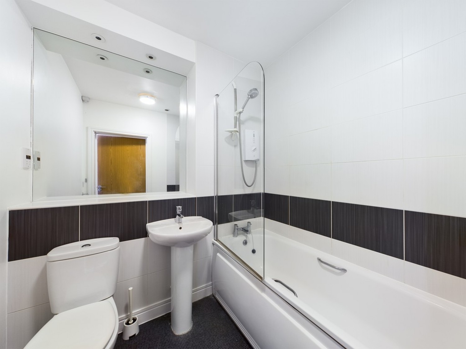 2 bedroom Flat for Letting Brittany Street, Milbay