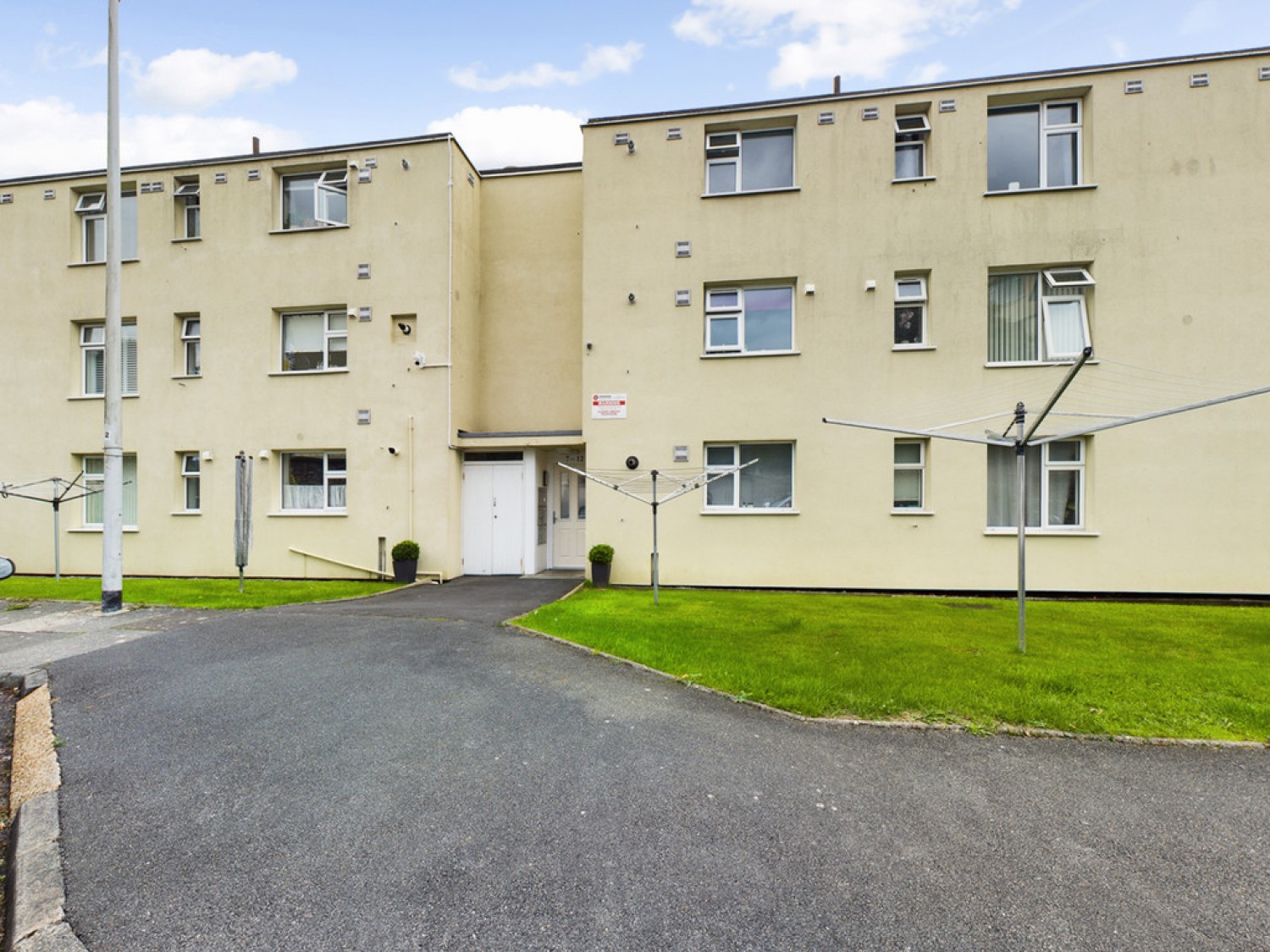 St Nazaire Close, Devonport