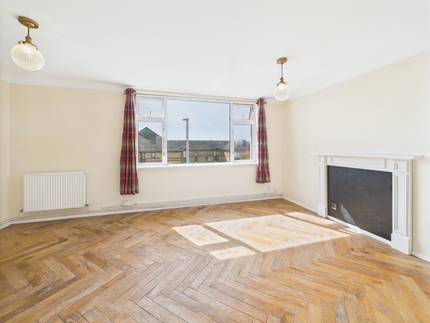 St Nazaire Close, Devonport