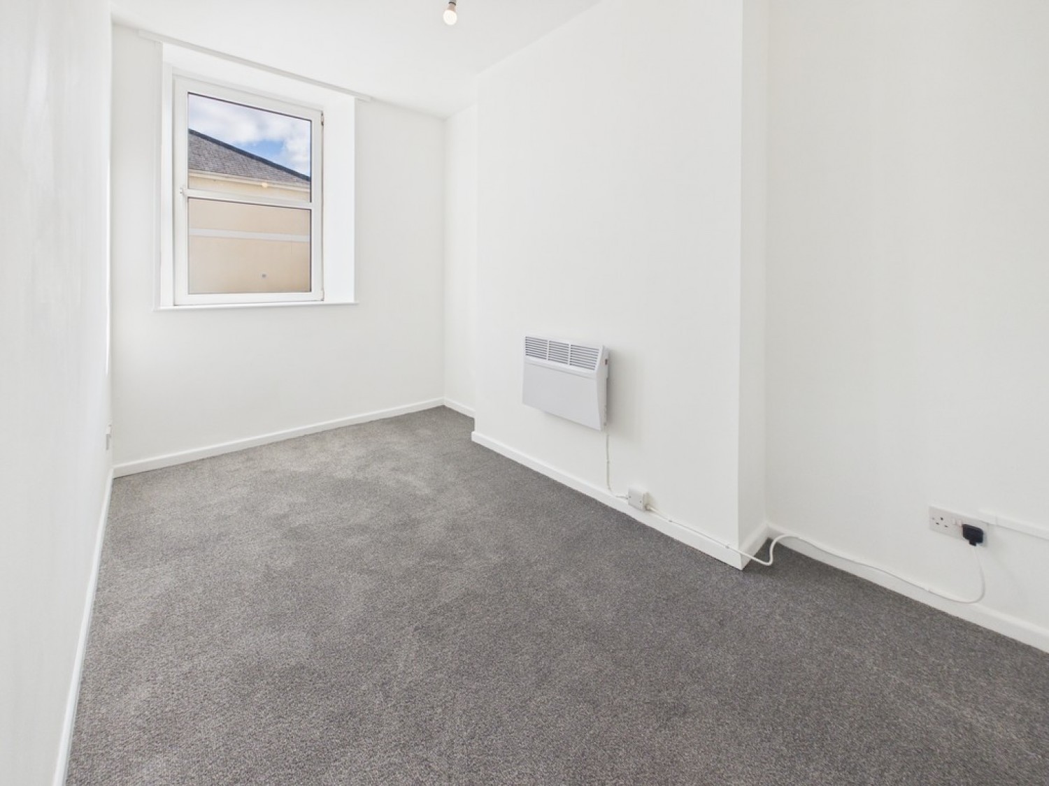1 bedroom Flat for Letting Anstis Street, Stonehouse