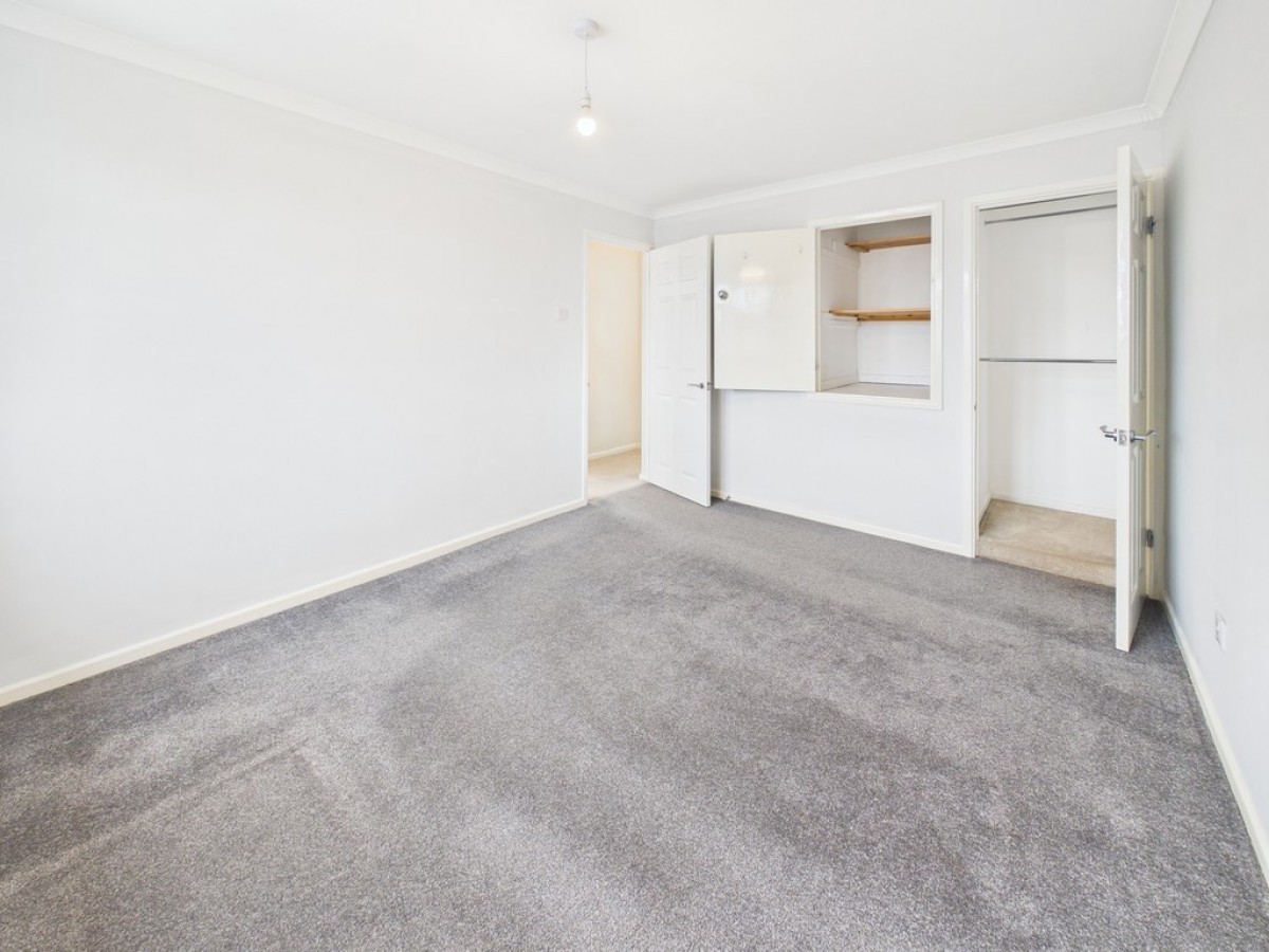 Parkers Close, Plympton