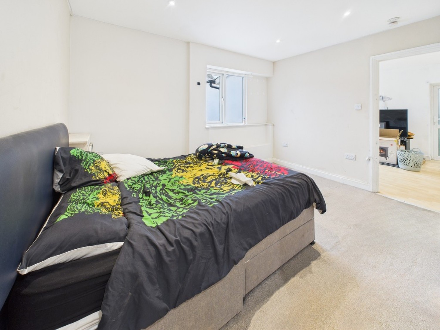 Beckham Place, Lower Compton