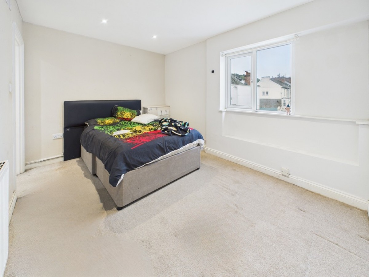 Beckham Place, Lower Compton