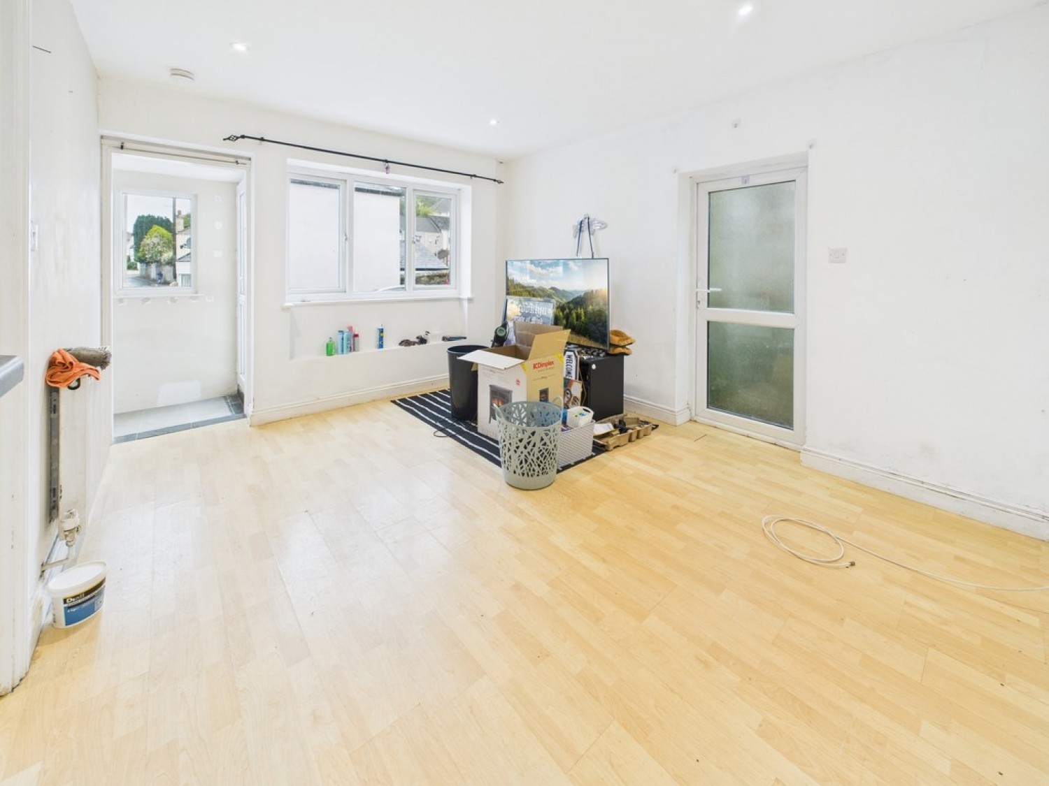 Beckham Place, Lower Compton