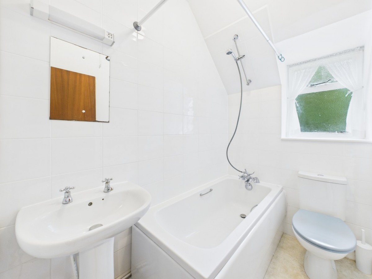 Buckland Monachorum, Yelverton