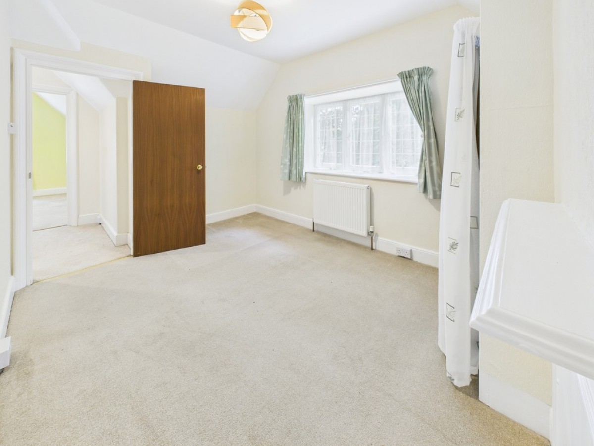Buckland Monachorum, Yelverton