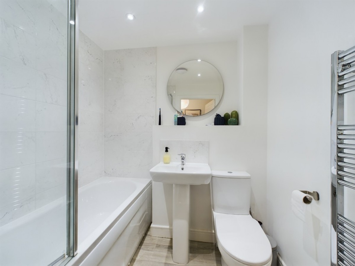 Miranda Court, Sherford