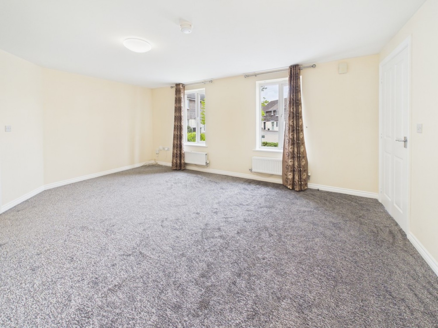 2 bedroom Flat for Letting Rifleman Walk, Widewell