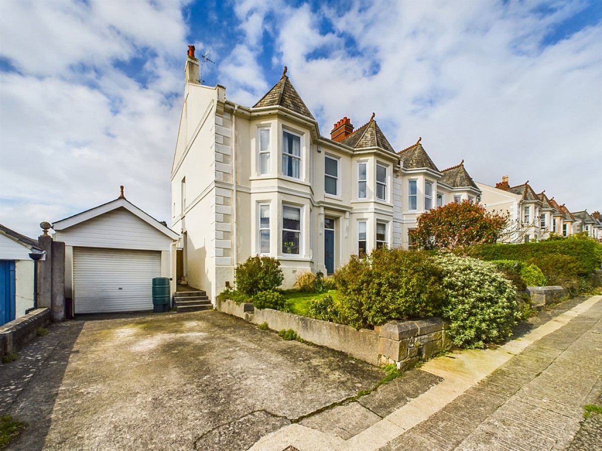 De La Hay Avenue, Plymouth