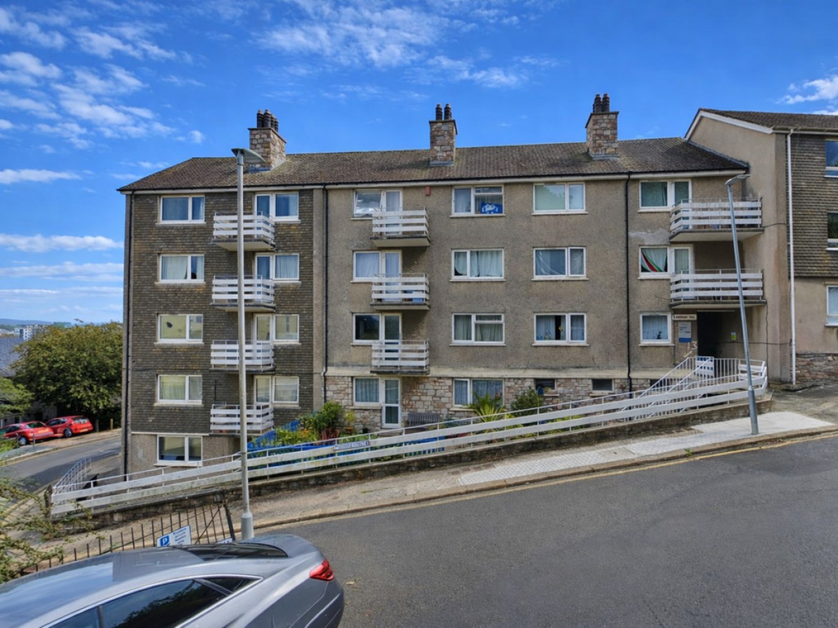 Lambhay Hill, The Barbican