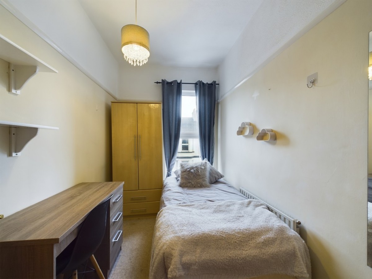 Welbeck Avenue, Mutley