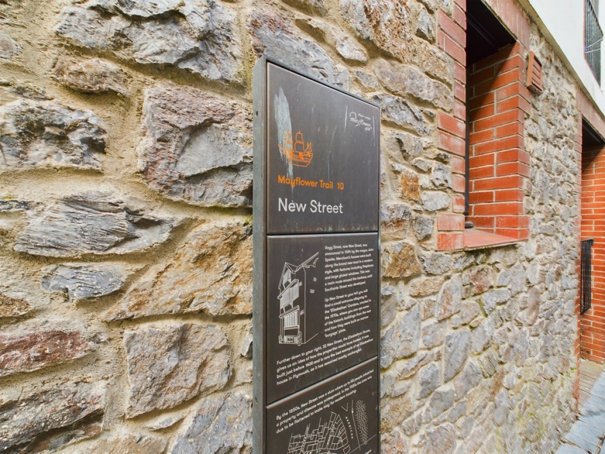 New Street, The Barbican