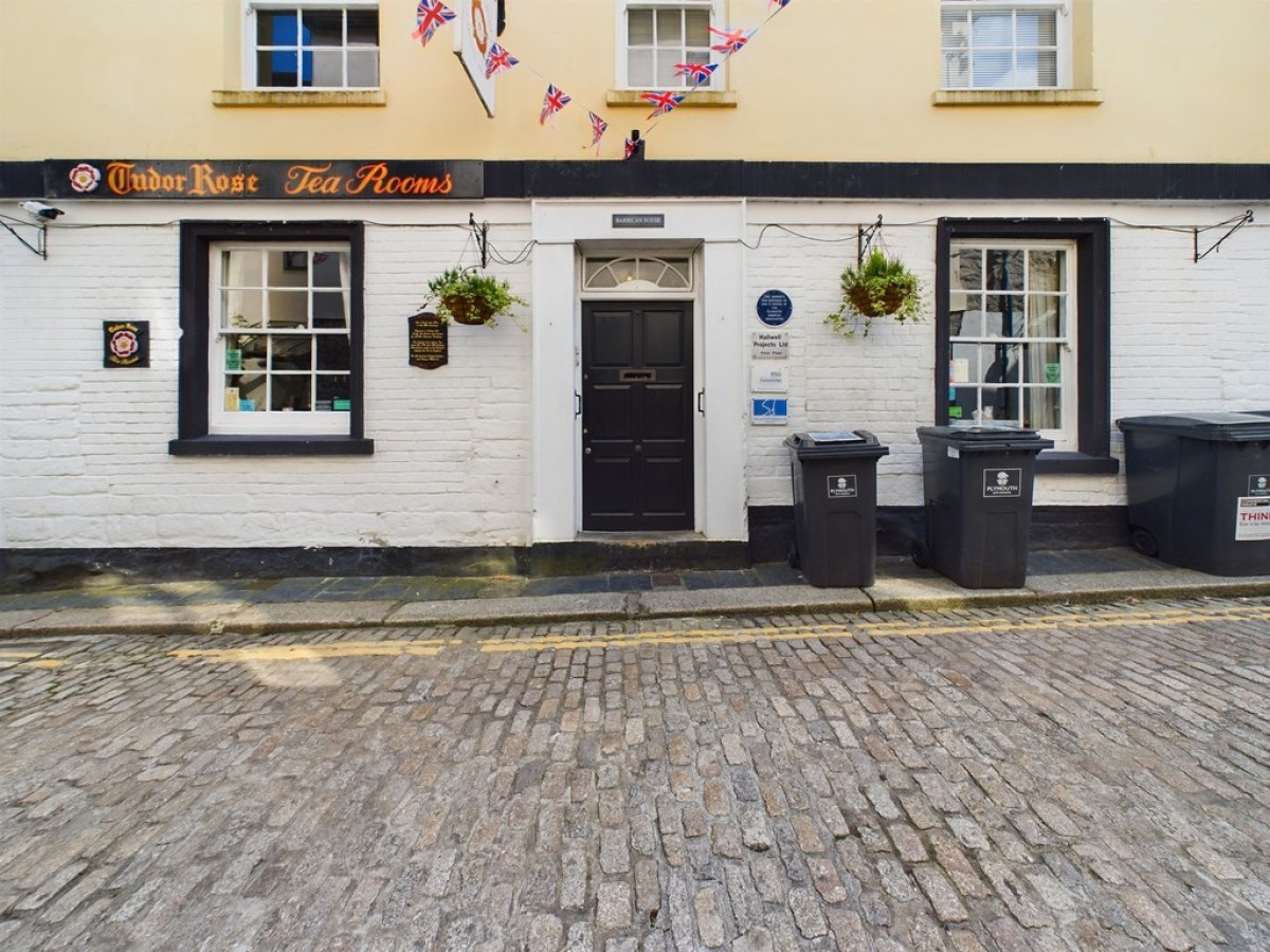 New Street, The Barbican