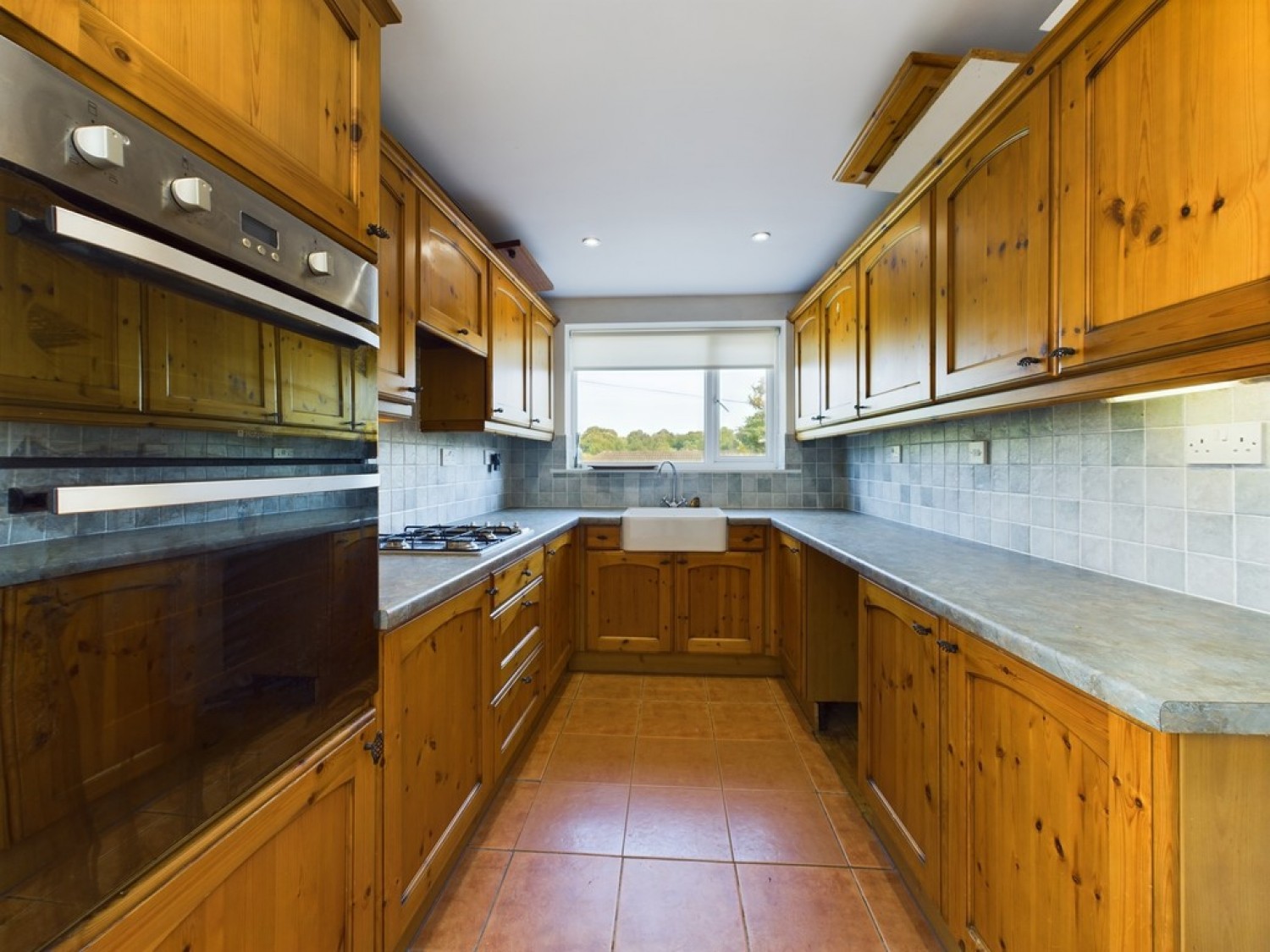 Underwood Road, Plympton