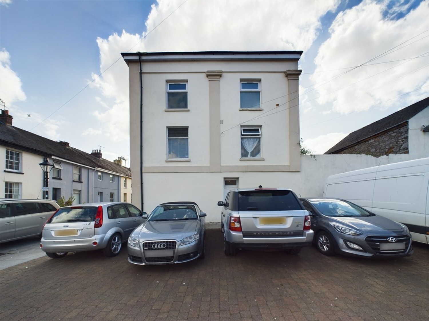 Adelaide Street, Stonehouse
