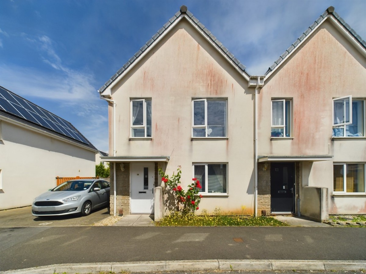 Yellowmead Road, Ham, Plymouth PL2 2LX