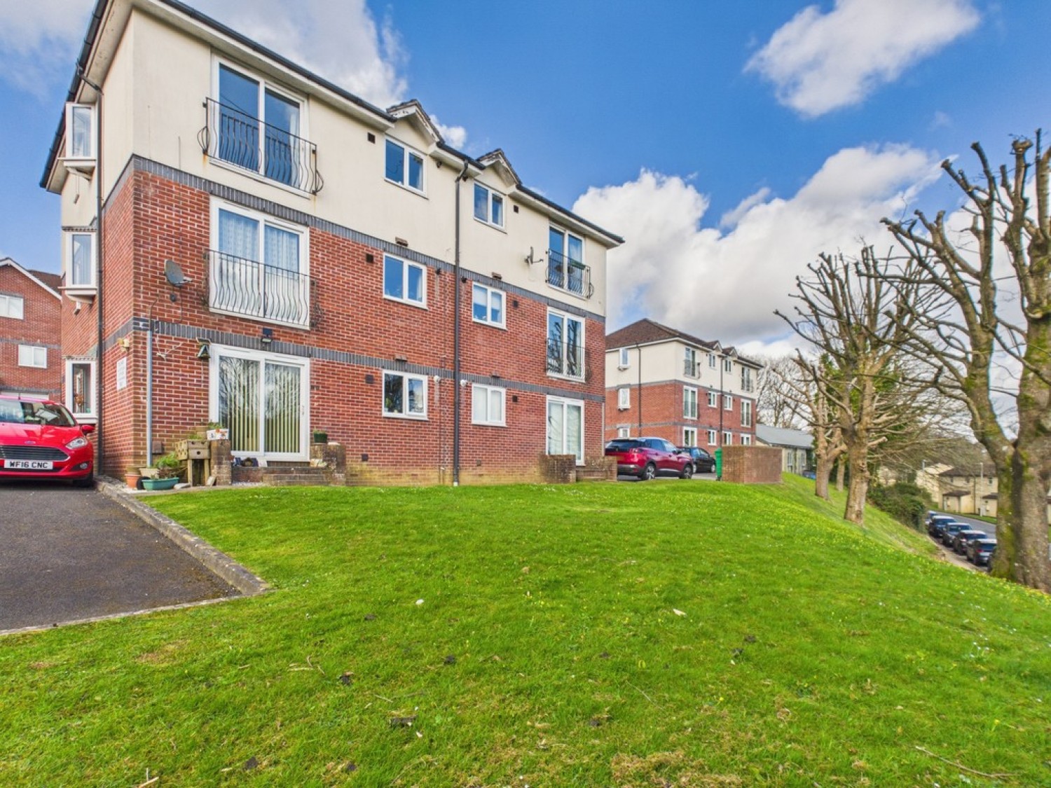 2 bedroom Flat for Sale The Limes, Crownhill, Plymouth