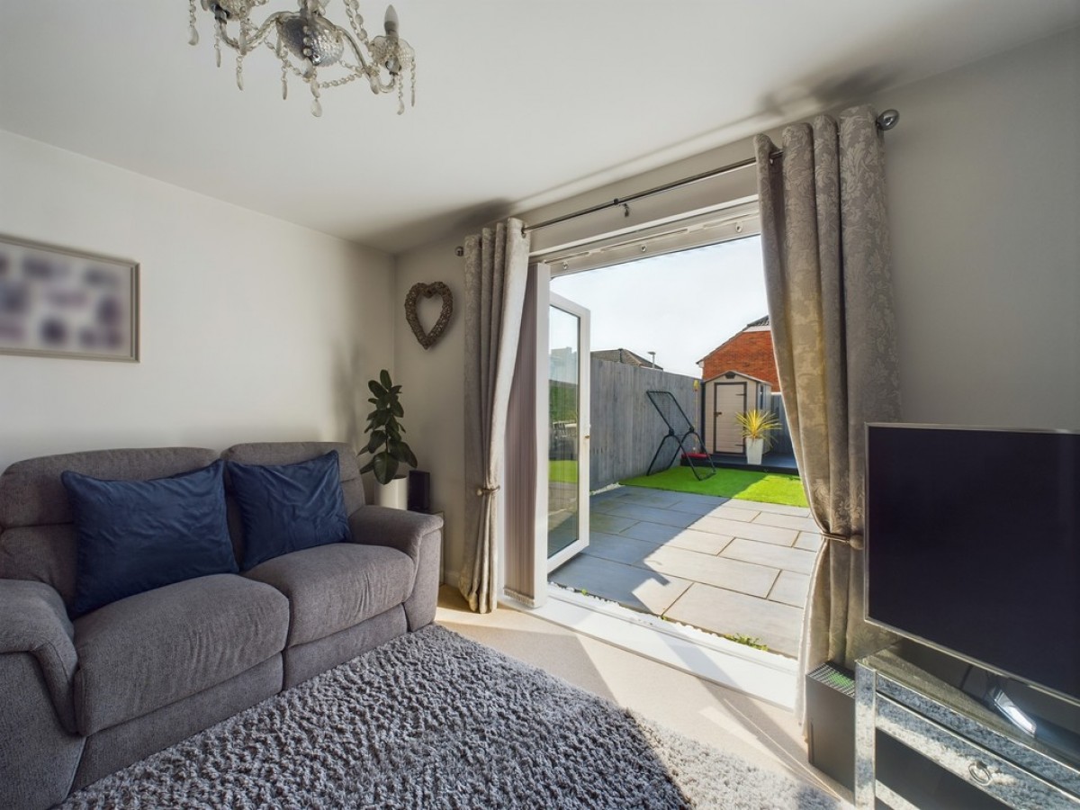 Grassendale Avenue, Plymouth