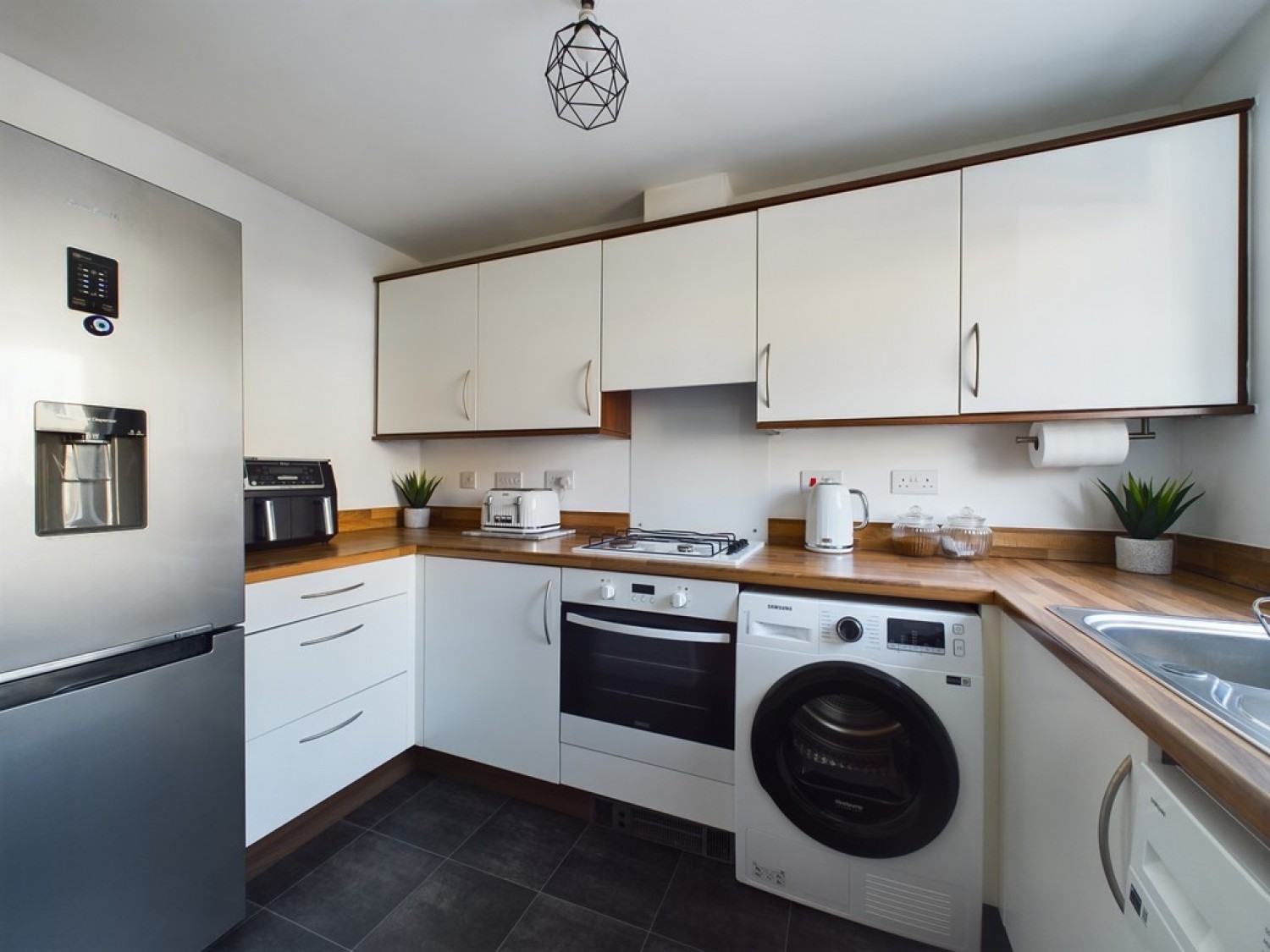 Grassendale Avenue, Plymouth