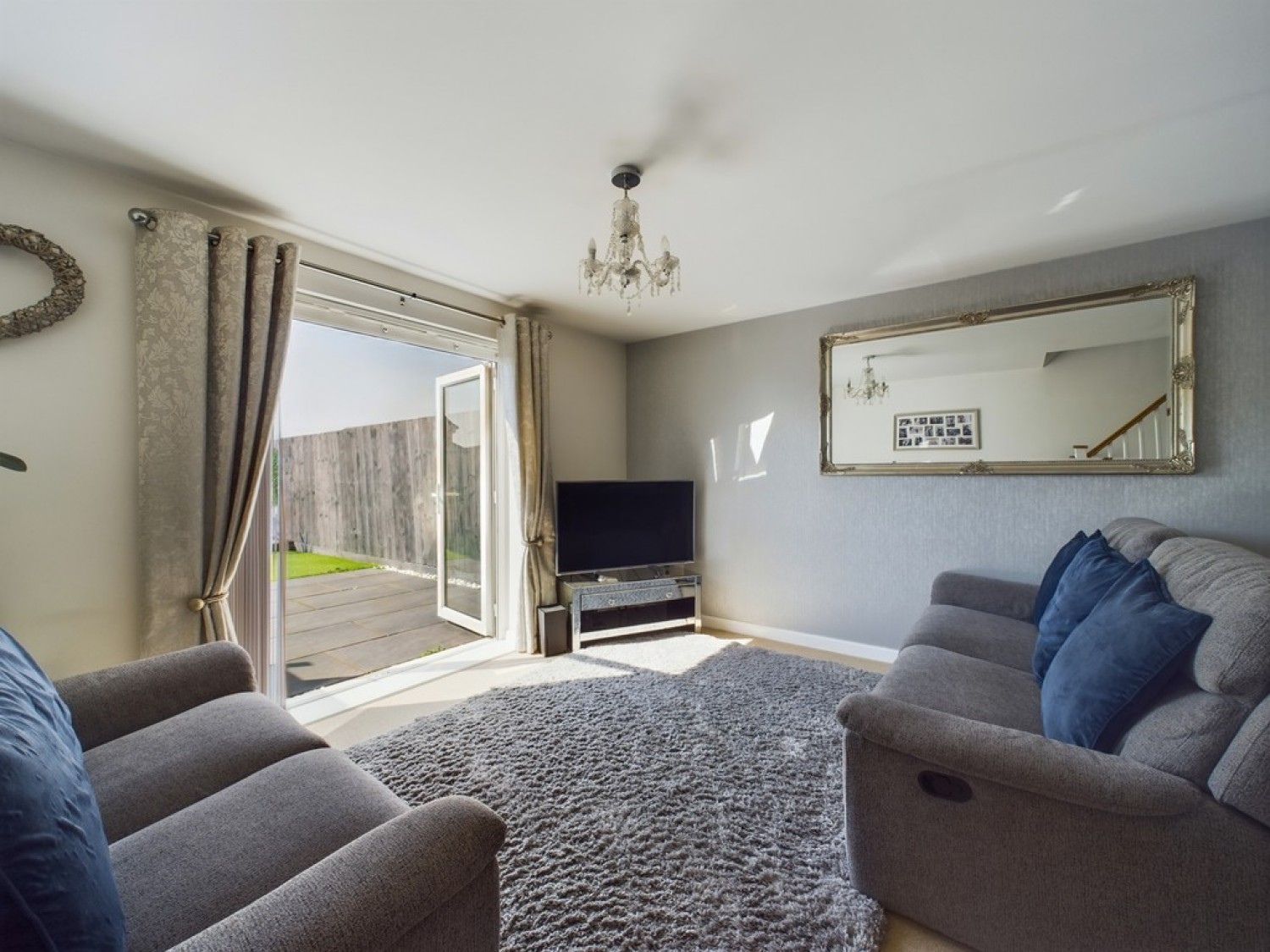 Grassendale Avenue, Plymouth