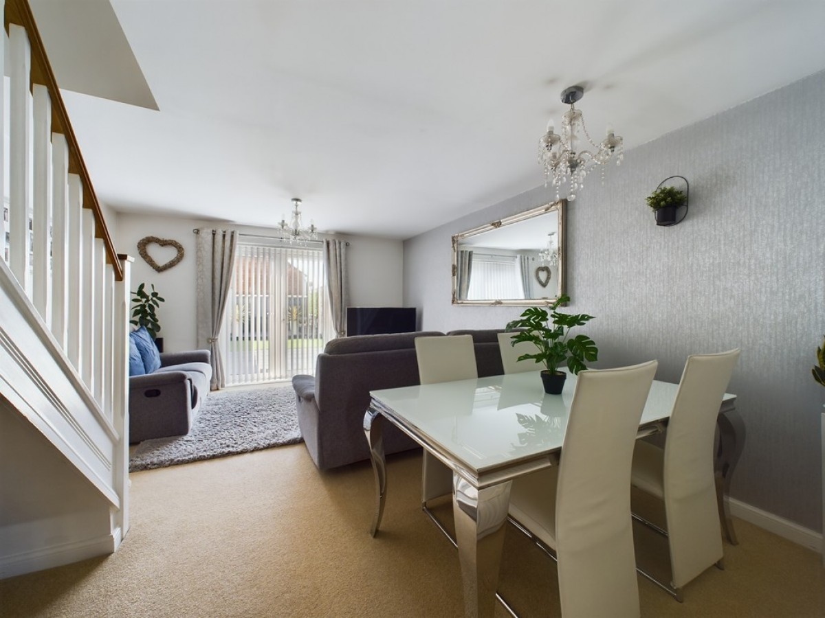 Grassendale Avenue, Plymouth