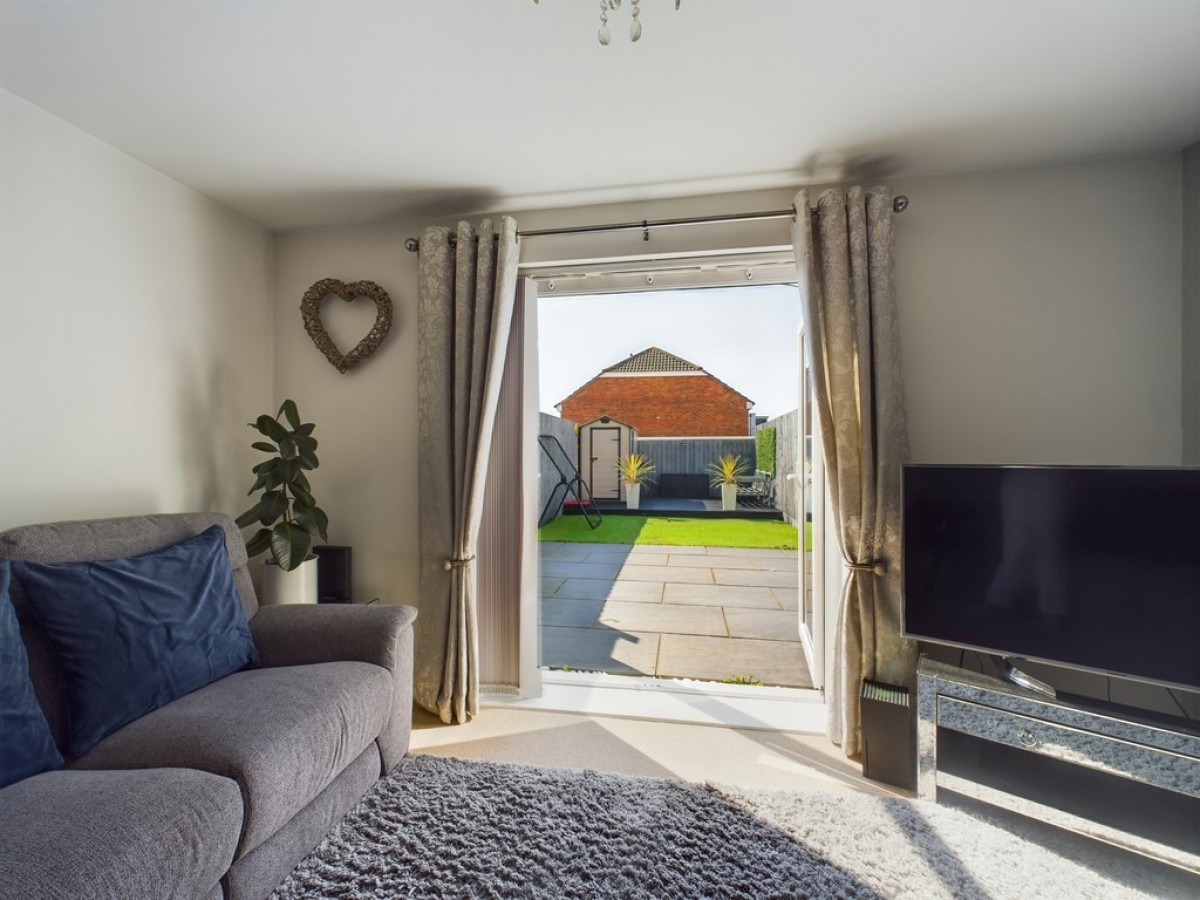 Grassendale Avenue, Plymouth