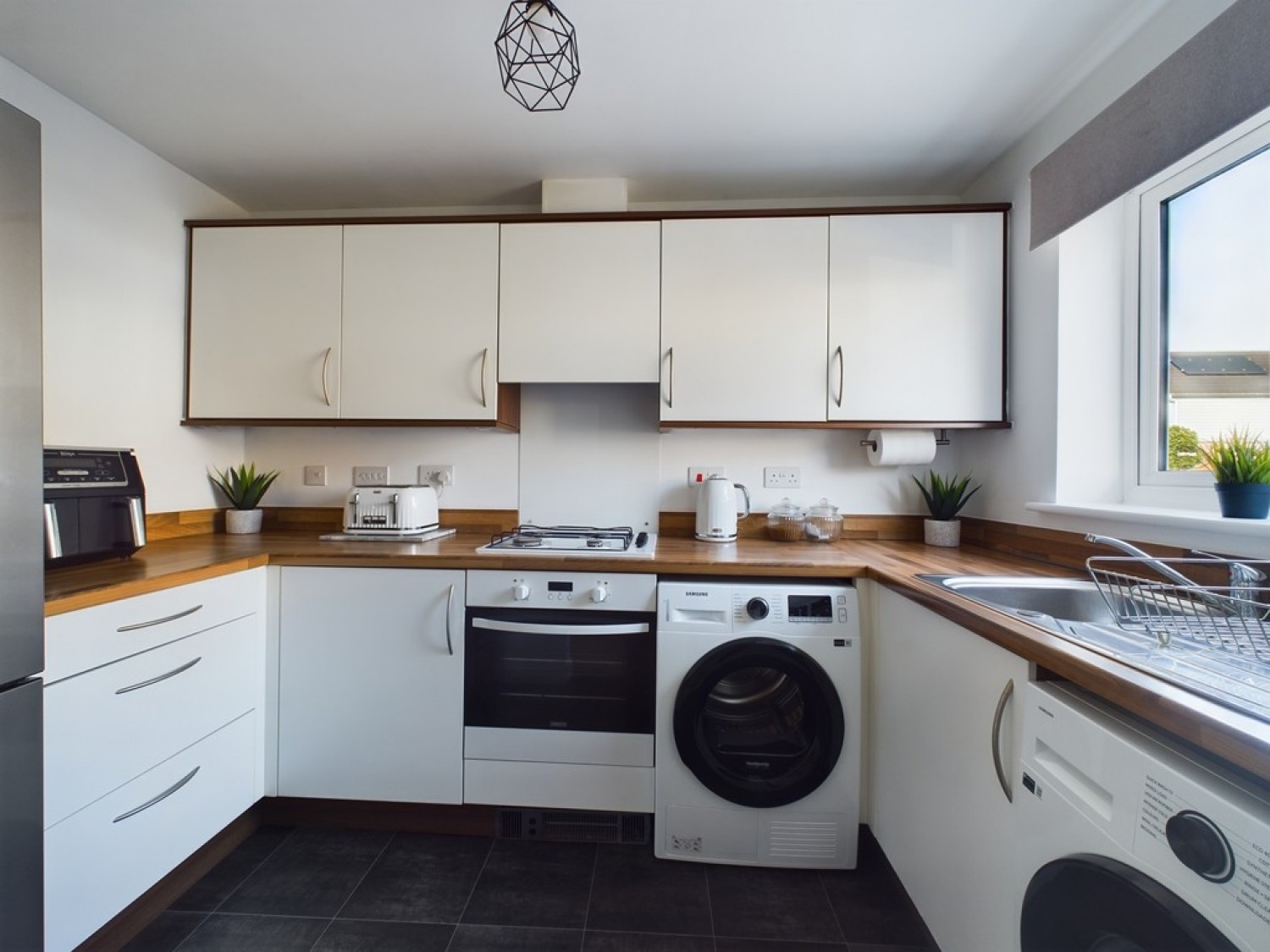 Grassendale Avenue, Plymouth