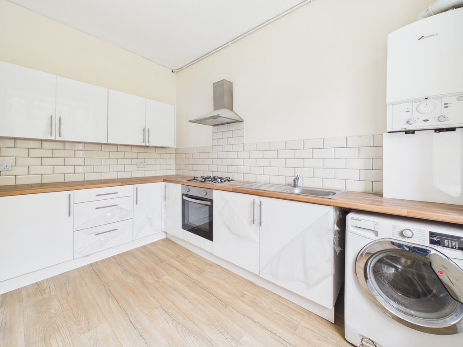 2 bedroom Flat for Letting Ham House, Tewkesbury Close