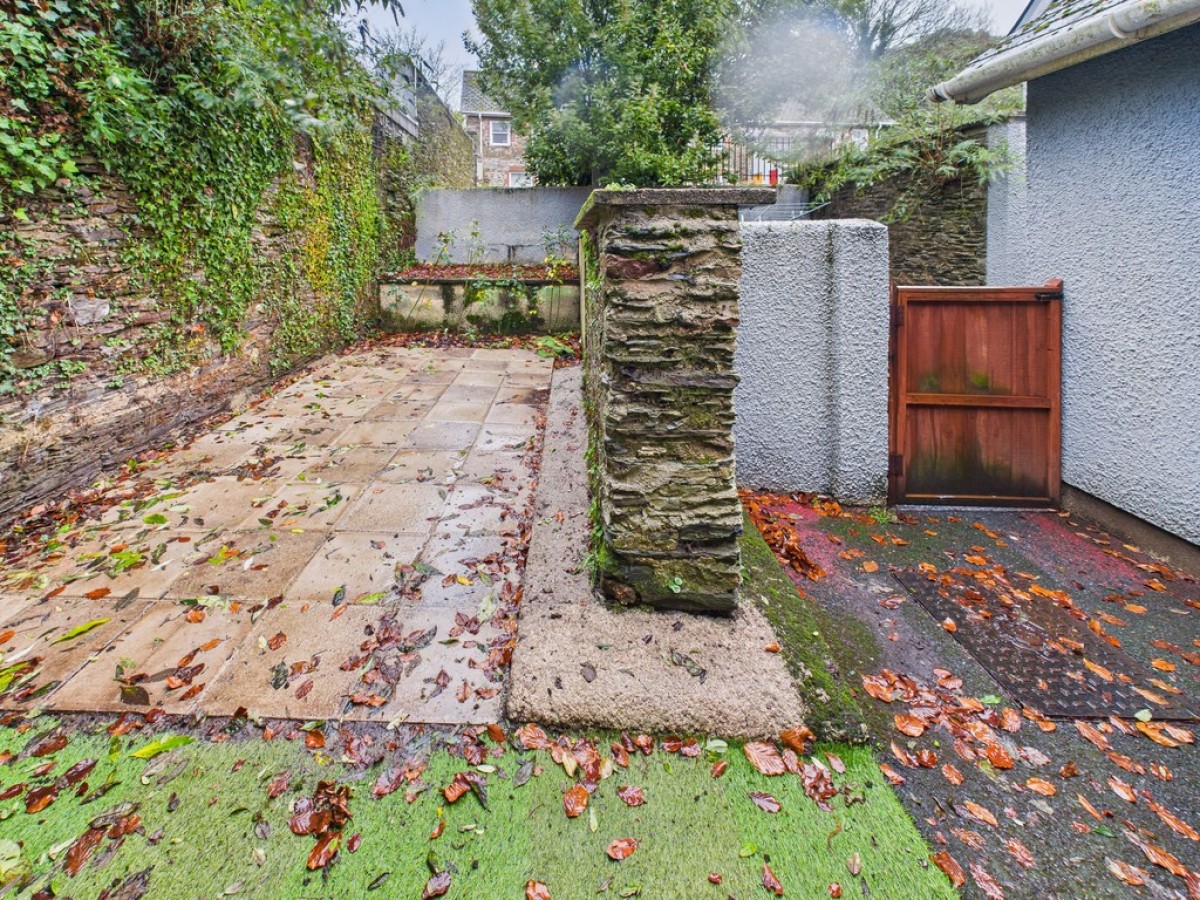 Tewkesbury Close, Ham